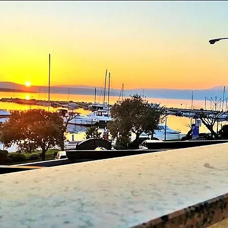 Obala & Διαμέρισμα
