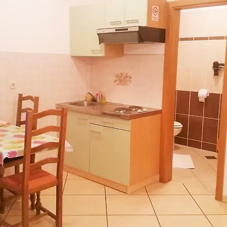 Obala & Apartman *