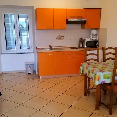 Apartment Obala & *